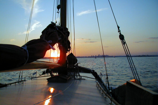 Neeltje coming into Baltimore